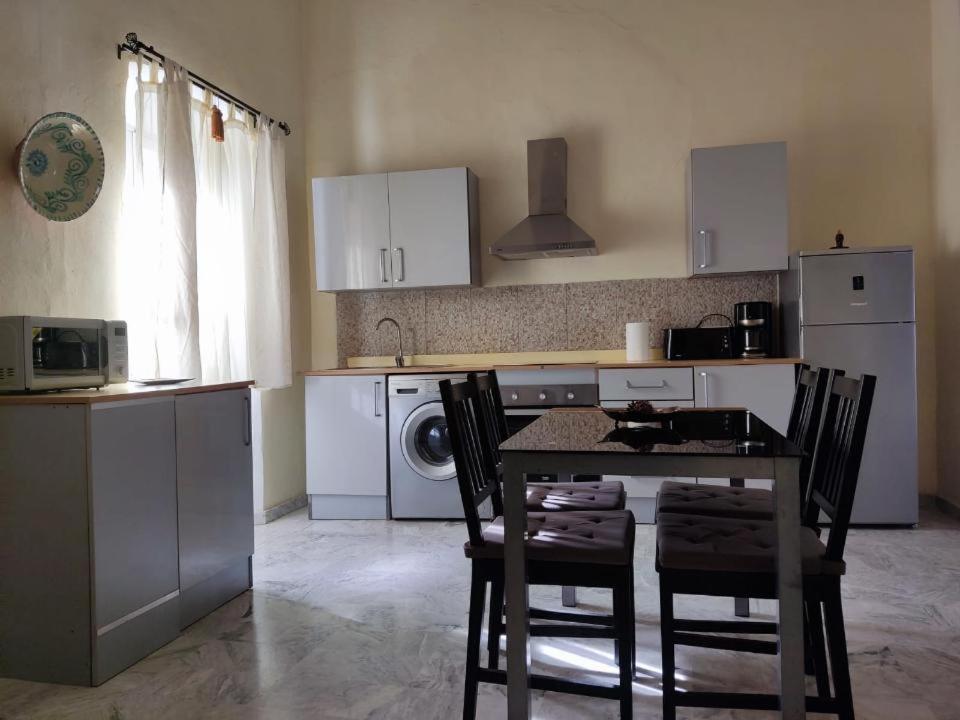 Apartamentos Jp Fregenal Fregenal de la Sierra Eksteriør billede